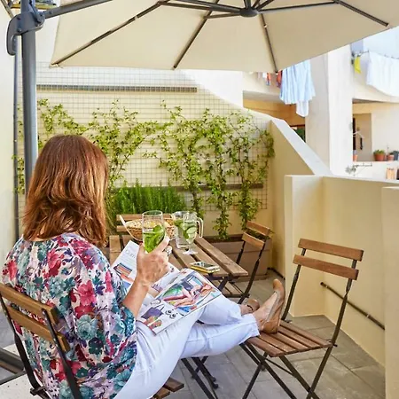 Downtown Lovers Apartments: Costa Do Castelo 아파트 리스본
