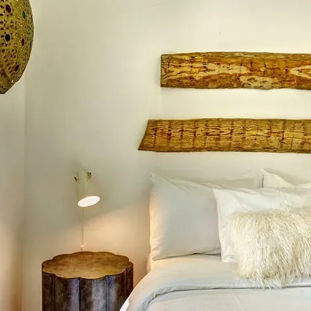 Downtown Lovers Apartments: Costa Do Castelo * 리스본