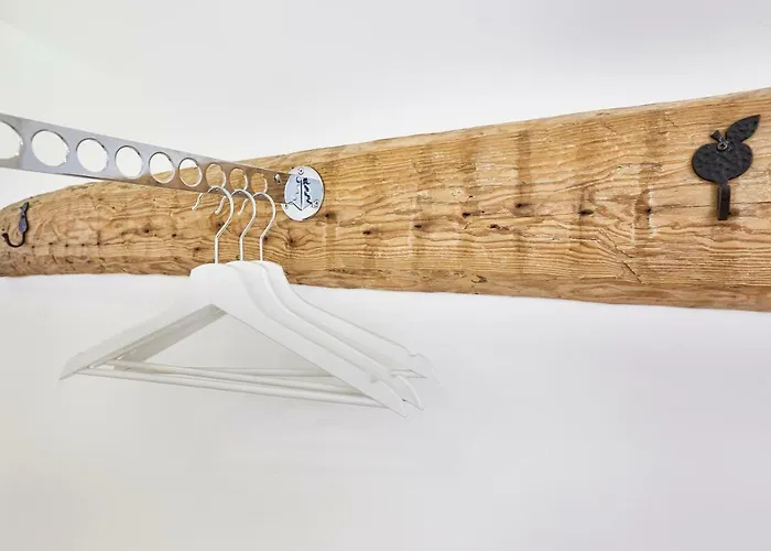 Downtown Lovers Apartments: Costa Do Castelo